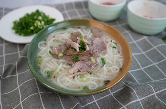 天安乡原味汤粉王培训